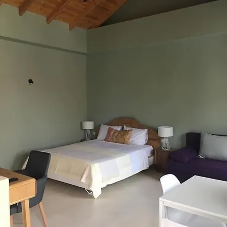 Апарт-отель Anthelia 4*