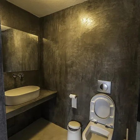 Anthelia 스칼라 포타미아스